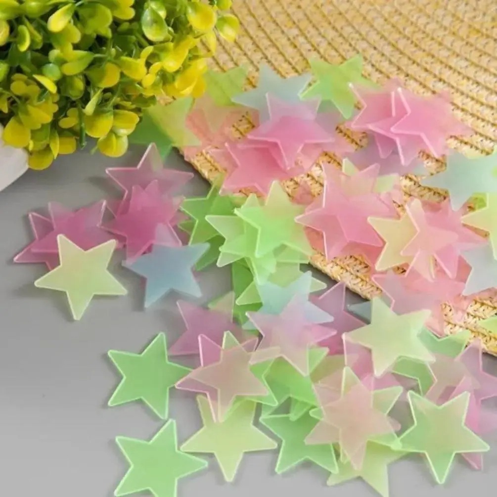 100 autocollants étoiles color - Glow In Dark Stars avis et prix